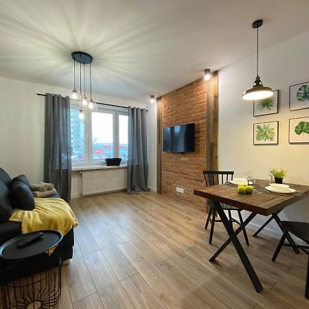 Niron Apartamenty Plac Konstytucji ปีวา ภายนอก รูปภาพ