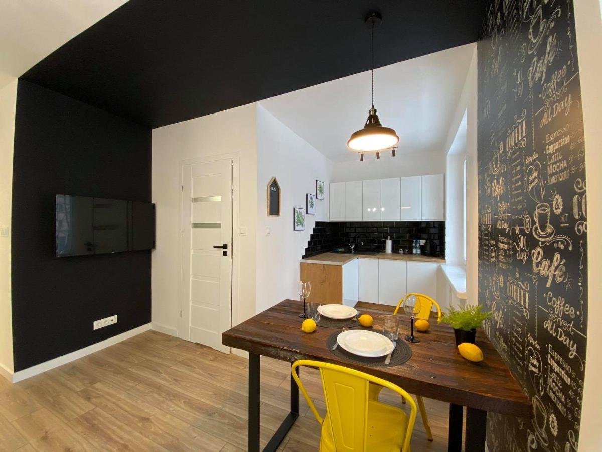 Niron Apartamenty Plac Konstytucji ปีวา ภายนอก รูปภาพ